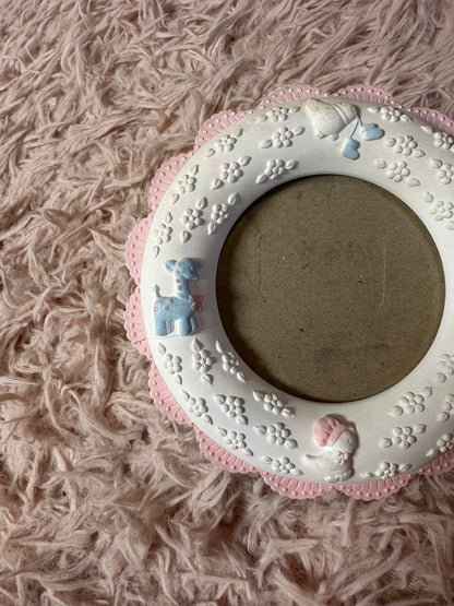 2 pack Russ vintage picture frames! Pastel baby