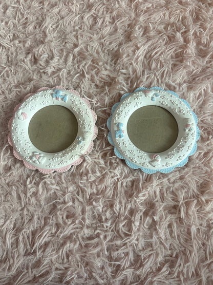 2 pack Russ vintage picture frames! Pastel baby